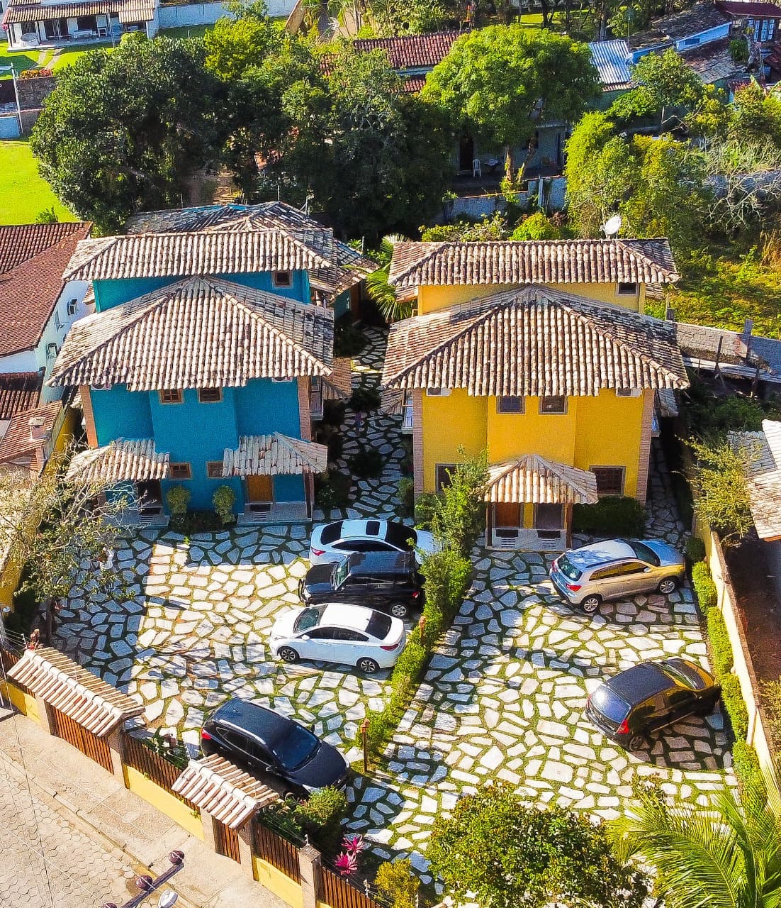 Vista aérea dos chalés do Recanto